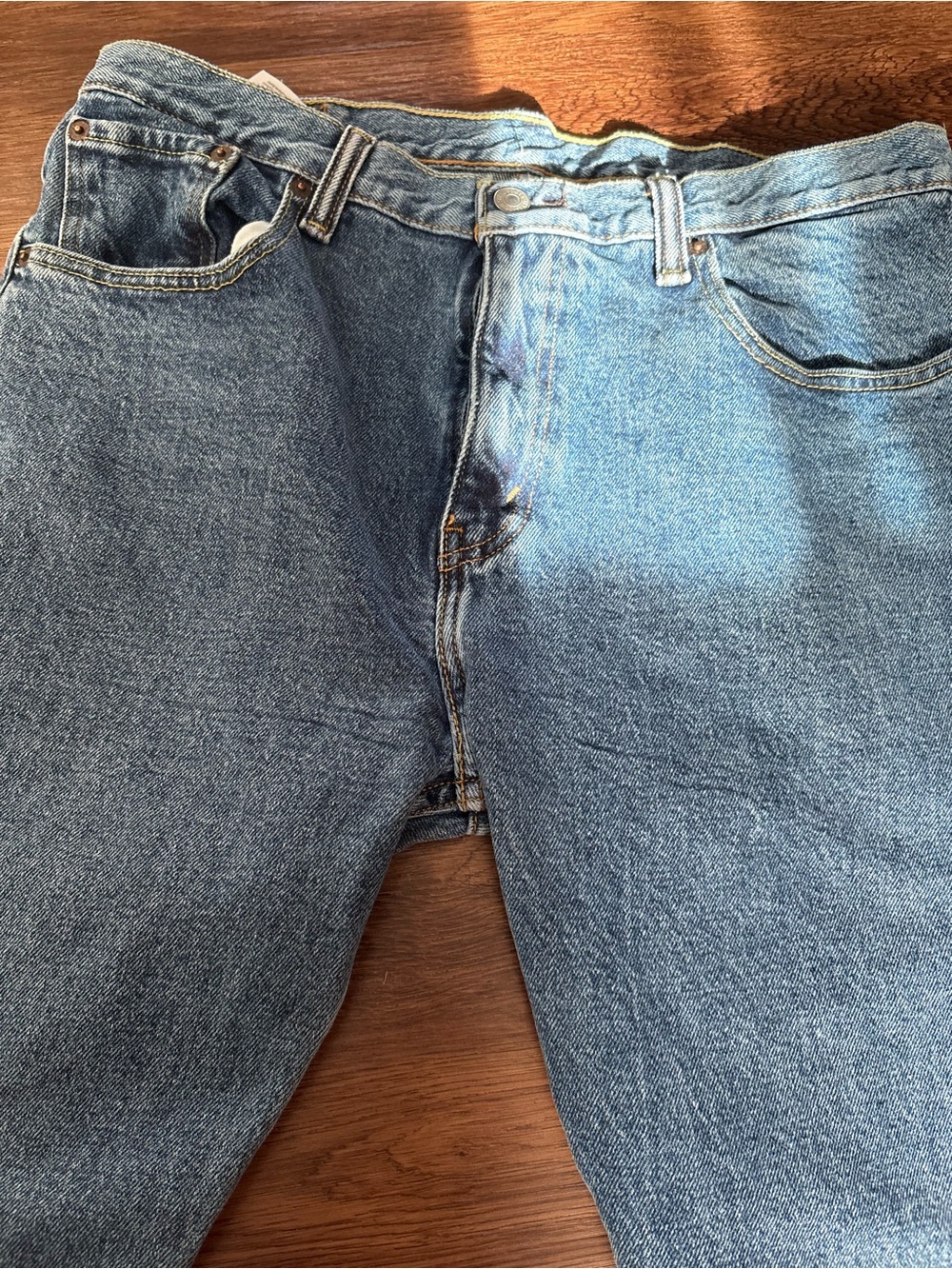 Levi’s Reworked Jorts 33” - Picture 2 of 6
